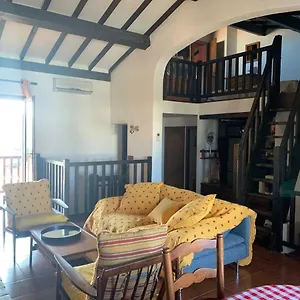 https://maison-camargue-les-saintes-marie-de-la-mer.fr-provencehotel.com